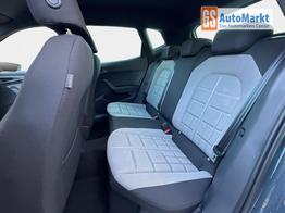 Seat Arona FR KAMERA+PDC+LED+18" ALU+ACC 