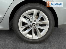 Skoda Octavia Combi Selection ACC+AHK+eHK+KAM+PDC+LED+17"ALU+SHZ 