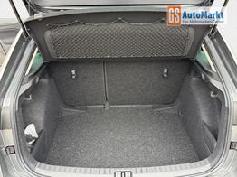 Skoda Scala Extra Plus 1,5 TSI DSG 2ZoKlima Kamera 2 x PDC Sitzheizung 5j Garantie Dig Cockpit 