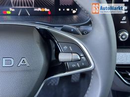 Skoda Scala Extra Plus 1,5 TSI DSG 2ZoKlima Kamera 2 x PDC Sitzheizung 5j Garantie Dig Cockpit 