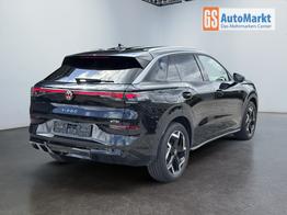 Volkswagen T-Roc 1,5 eTSI DSG R-Line LED Plus Anh&auml;ngerkupplung Navi Digital Pro Sitzheizung beheiztes Lenkrad 18 Zoll Alu el.Heckklapp 