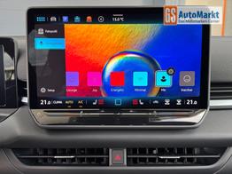 Volkswagen T-Roc 1,5 eTSI DSG R-Line LED Plus Anh&auml;ngerkupplung Navi Digital Pro Sitzheizung beheiztes Lenkrad 18 Zoll Alu el.Heckklapp 