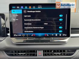 Volkswagen T-Roc 1,5 eTSI DSG R-Line LED Plus Anh&auml;ngerkupplung Navi Digital Pro Sitzheizung beheiztes Lenkrad 18 Zoll Alu el.Heckklapp 
