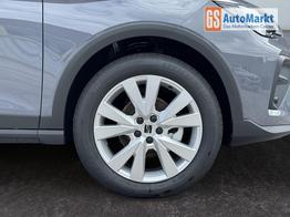 Seat Arona FR 1.5 TSI DSG Mo26 ACC 2Zokl 2xPDC Kam SHZ Full Link 