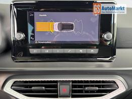 Seat Arona FR 1.5 TSI DSG Mo26 ACC 2Zokl 2xPDC Kam SHZ Full Link 