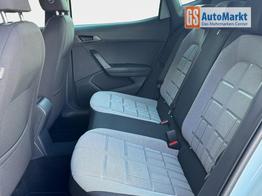 Seat Arona FR 1.5 TSI DSG Mo26 ACC 2Zokl 2xPDC Kam SHZ Full Link 