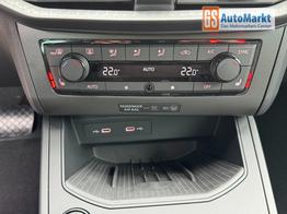 Seat Arona FR 1.5 TSI DSG Mo26 ACC 2Zokl 2xPDC Kam SHZ Full Link 