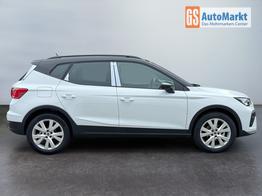 Seat Arona FR 1.5 TSI DSG Mo26 ACC 2Zokl 2xPDC Kam SHZ Full Link 