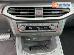 Seat Arona FR 1.5 TSI DSG Mo26 ACC 2Zokl 2xPDC Kam SHZ Full Link 