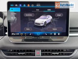 Volkswagen T-Roc 1,5 eTSI DSG LIFE LED Plus Anh&auml;ngerkupplung Navigation Digital Pro Sitzheizung beheiztes Lenkrad 17 Zoll Alu 5J Garantie 