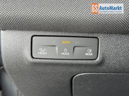 Volkswagen T-Roc 1,5 eTSI DSG LIFE LED Plus Anh&auml;ngerkupplung Navigation Digital Pro Sitzheizung beheiztes Lenkrad 17 Zoll Alu 5J Garantie 