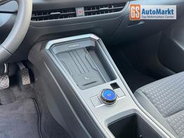 Volkswagen T-Roc 1,5 eTSI DSG LIFE LED Plus Anh&auml;ngerkupplung Navigation Digital Pro Sitzheizung beheiztes Lenkrad 17 Zoll Alu 5J Garantie 