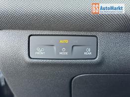Volkswagen T-Roc 1,5 eTSI DSG LIFE LED Plus Anh&auml;ngerkupplung Navigation Digital Pro Sitzheizung beheiztes Lenkrad 17 Zoll Alu 5J Garantie 