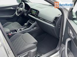 Skoda Karoq Sportline 1,5 TSI DSG 2ZKlimaautomatik Canton Anh&auml;ngerkupplung Totewinkel Assistent 2 x Einparkhilfe Kamera 19 Zoll Felgen adaptiver Tempomat 5J Garantie 
