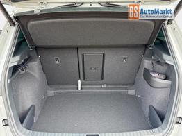 Skoda Karoq Sportline 1,5 TSI DSG 2ZKlimaautomatik Canton Anh&auml;ngerkupplung Totewinkel Assistent 2 x Einparkhilfe Kamera 19 Zoll Felgen adaptiver Tempomat 5J Garantie 