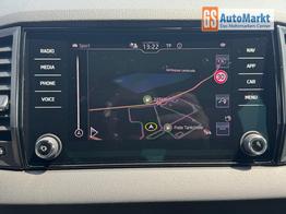 Skoda Karoq Sportline 2,0 TSI 4x4 DSG Leder 2ZKlimaautomatik Canton Totewinkel Assistent 2 x Einparkhilfe Kamera 19 Zoll Felgen adaptiver Tempomat 5J Garantie 