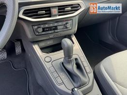 Seat Arona FR 1.5 TSI DSG Mo26 ACC 2Zokl 2xPDC Kam SHZ Full Link 