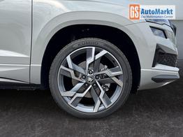 Skoda Karoq Sportline 1,5 TSI DSG 2ZKlimaautomatik Canton Anh&auml;ngerkupplung Totewinkel Assistent 2 x Einparkhilfe Kamera 19 Zoll Felgen adaptiver Tempomat 5J Garantie 
