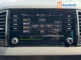 Skoda Karoq Sportline 1,5 TSI DSG 2ZKlimaautomatik Canton Anh&auml;ngerkupplung Totewinkel Assistent 2 x Einparkhilfe Kamera 19 Zoll Felgen adaptiver Tempomat 5J Garantie 