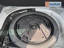 Skoda Karoq Sportline 1,5 TSI DSG 2ZKlimaautomatik Canton Anh&auml;ngerkupplung Totewinkel Assistent 2 x Einparkhilfe Kamera 19 Zoll Felgen adaptiver Tempomat 5J Garantie 