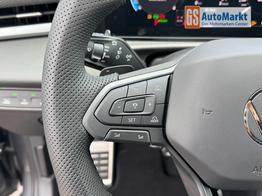 Volkswagen T-Roc 1.5 R-Line Black Line Matrix AHK 20 Zoll DCC el Heckklappe 4J Garantie 
