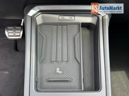 Volkswagen T-Roc 1.5 R-Line Black Line Matrix AHK 20 Zoll DCC el Heckklappe 4J Garantie 