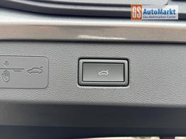 Volkswagen T-Roc 1.5 R-Line Black Line Matrix AHK 20 Zoll DCC el Heckklappe 4J Garantie 