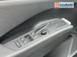 Volkswagen T-Roc 1,5 eTSI DSG LIFE LED Plus Anh&auml;ngerkupplung Navigation Digital Pro Sitzheizung beheiztes Lenkrad 17 Zoll Alu 5J Garantie 