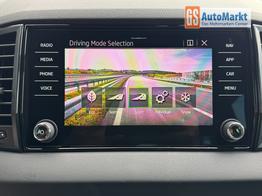 Skoda Karoq Sportline 2,0 TSI 4x4 DSG 2ZKlimaautomatik Canton Anh&auml;ngerkupplung Totewinkel Assistent 2 x Einparkhilfe Kamera 19 Zoll Felgen adaptiver Tempomat 5J Garantie 