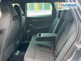 Skoda Karoq Sportline 1,5 TSI DSG 2ZKlimaautomatik Canton Anh&auml;ngerkupplung Totewinkel Assistent 2 x Einparkhilfe Kamera 19 Zoll Felgen adaptiver Tempomat 5J Garantie 