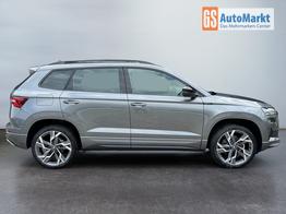 Skoda Karoq Sportline 1,5 TSI DSG 2ZKlimaautomatik Canton Anh&auml;ngerkupplung Totewinkel Assistent 2 x Einparkhilfe Kamera 19 Zoll Felgen adaptiver Tempomat 5J Garantie 