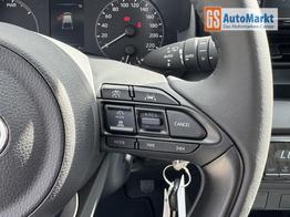 Toyota Yaris Comfort Kamera Klimaautomatik ACC Alu Felgen NSW 