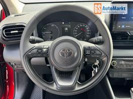 Toyota Yaris Comfort Kamera Klimaautomatik ACC Alu Felgen NSW 