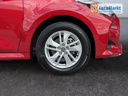 Toyota Yaris Comfort Kamera Klimaautomatik ACC Alu Felgen NSW 