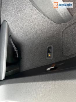 Skoda Karoq Selection 1.5 TSI 150 PS DSG 4 Jahre Garantie-Anh&auml;ngerkupplung-Keyless-AppleCarPlay-AndroidAuto-Sunset-Tempomat-2-Zonen-Klima-16''Alu 