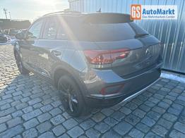 Volkswagen T-Roc Black Style 1,5 TSI 150 PS DSG AHK-IQ Light-Navi-ACC-Kamera-19 "Alu-IQ Drive-Sofort 