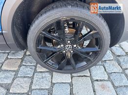 Volkswagen T-Roc Black Style 1,5 TSI 150 PS DSG AHK-IQ Light-Navi-ACC-Kamera-19 "Alu-IQ Drive-Sofort 