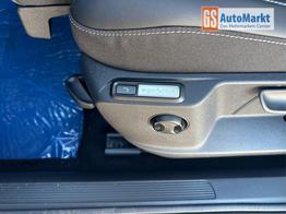 Volkswagen T-Roc Black Style 1,5 TSI 150 PS DSG AHK-IQ Light-Navi-ACC-Kamera-19 "Alu-IQ Drive-Sofort 