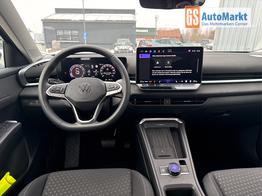 Volkswagen T-Roc Life/Style Paket 1,5 eTSI 150 PS DSG-NEUES MODELL-Dach Schwarz-ACC-18" Alu Sofort 