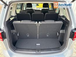 Volkswagen Touran Comfort Plus Edition 1.5 TSI EVO2 110kW/150PS 7DSG 7-Sitzer-el. AHK inkl. TrailerAssist-Navi-LED-Kessy-R&uuml;ckfahrkamera-Parklenkassist-el.Heckklappe-ACC-3-Zonen Klimaautomatik-Winterpaket-Chrompaket-17''Alu-sofort verf&uuml;gbar 