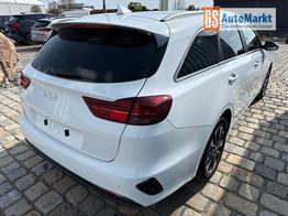 Kia Ceed Sportswagon TOP 1.5 T-GDI 140 PS DCT Navi-AppleCarPlay-AndroidAuto-Tempomat-R&uuml;ckfahrkamera-Klimaautomatik-16''Alu 