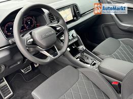 Skoda Karoq Sportline 1,5 TSI 150 PS DSG -5 Jahre Garantie-Navi-4x Sitzheizung-Canton Sound-Anh&auml;ngerkupplung-LED-Matrix-AppleCarPlay-Android-Auto-ACC-Kessy-2-Zonen-Klimaautomatik-19''Alu-Sofort 