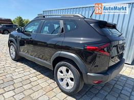 Dacia Duster Expression_Mild hybrid TCe _ 103 kW / 140 PS_6 Gang_Frontantrieb-GARANTIE_AHK abn._NAVI_USB_DAB+_WINTERPAKET_AppleCarPlay&AndroidAuto_PDC&R&uuml;ckfahrkamera_Tempomat&Speedlimiter_LED_ALU 17"_Klimaanlage_ISOFIX_sofort verf&uuml;gbar 