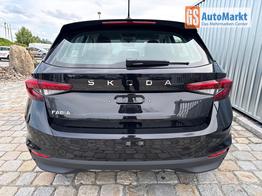 Skoda Fabia Selection 1.0 TSI 95 PS 4-Jahre-Garantie-AppleCarPlay-AndroidAuto-LED-PDC-Sitzheizung-DAB-Klima 