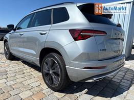 Skoda Karoq Sportline 1,5 TSI 150 PS DSG -5 Jahre Garantie-Navi-4x Sitzheizung-Canton Sound-Anh&auml;ngerkupplung-LED-Matrix-AppleCarPlay-Android-Auto-ACC-Kessy-2-Zonen-Klimaautomatik-18''Alu-Sofort 