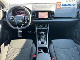 Skoda Karoq Sportline 1,5 TSI 150 PS DSG -5 Jahre Garantie-Navi-4x Sitzheizung-Canton Sound-Anh&auml;ngerkupplung-LED-Matrix-AppleCarPlay-Android-Auto-ACC-Kessy-2-Zonen-Klimaautomatik-18''Alu-Sofort 