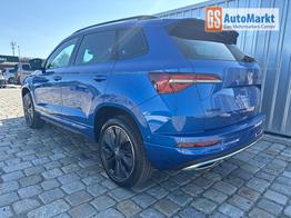 Skoda Karoq Sportline 1,5 TSI 150 PS DSG -5 Jahre Garantie-Navi-4x Sitzheizung-Canton Sound-Anh&auml;ngerkupplung-LED-Matrix-AppleCarPlay-Android-Auto-ACC-Kessy-2-Zonen-Klimaautomatik-18''Alu-Sofort 