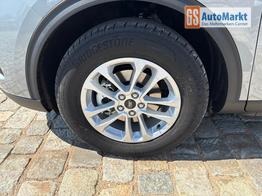 Ford Kuga Neues Modell Titanium 1,5 EcoBoost-Navi-Kamera-Winterpaket-AHK-5 Jahre Garantie-Sofort 