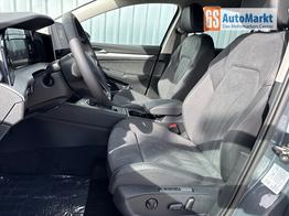 Volkswagen Golf VIII Life 1.5 TSI-116 PS-6 Gang Schaltgetr.-USB C-AndroidAuto&AppleCarPlay-Garantie GV5-DAB-WINTERPAKET-ACC-Travel-Klima 3Zonen-SHZ-LED-PDC-Kamera-ALU17" 