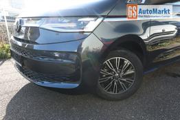Volkswagen T7 Multivan Style 2.0 TDI 150 DSG Nav eHk ACC 